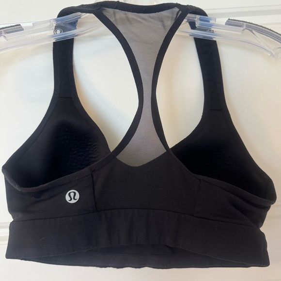 Lululemon Speed Up Bra C/D Size 4 Black EUC!!! - Picture 2 of 6